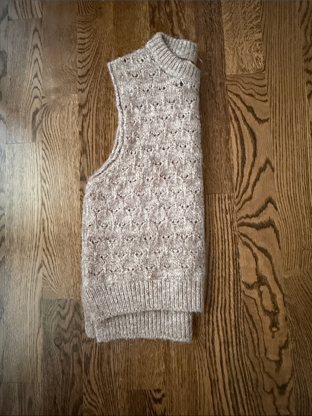Universal Thread Neutral Knit Sleeveless Sweater Vest - Women's medium - Picture 9 of 9